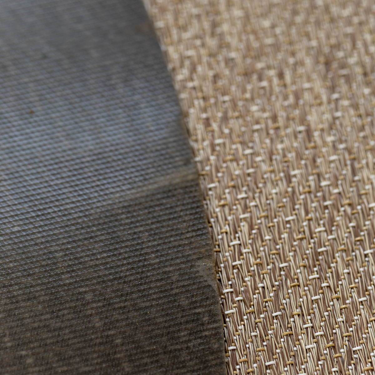 TAPETE ORGÂNICO BLINDADO ENTRELAÇO CREME - CALEO HOME