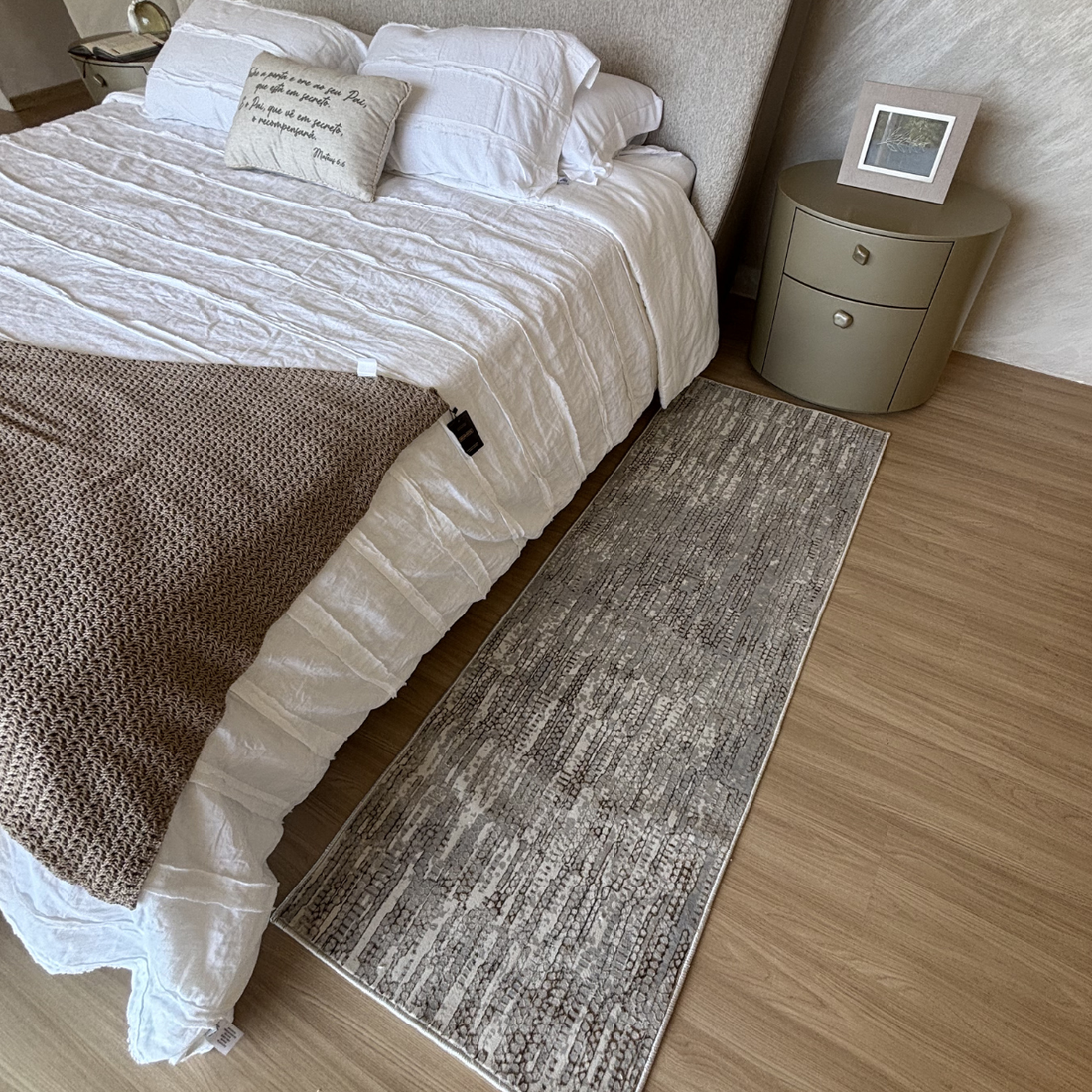 PASSADEIRA PARA QUARTO ES001